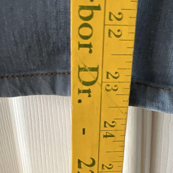 Avenue  Womens Denim Skirt Plus Size 26 Stretch Pockets Blue Casual Beach Travel - Picture 9 of 14